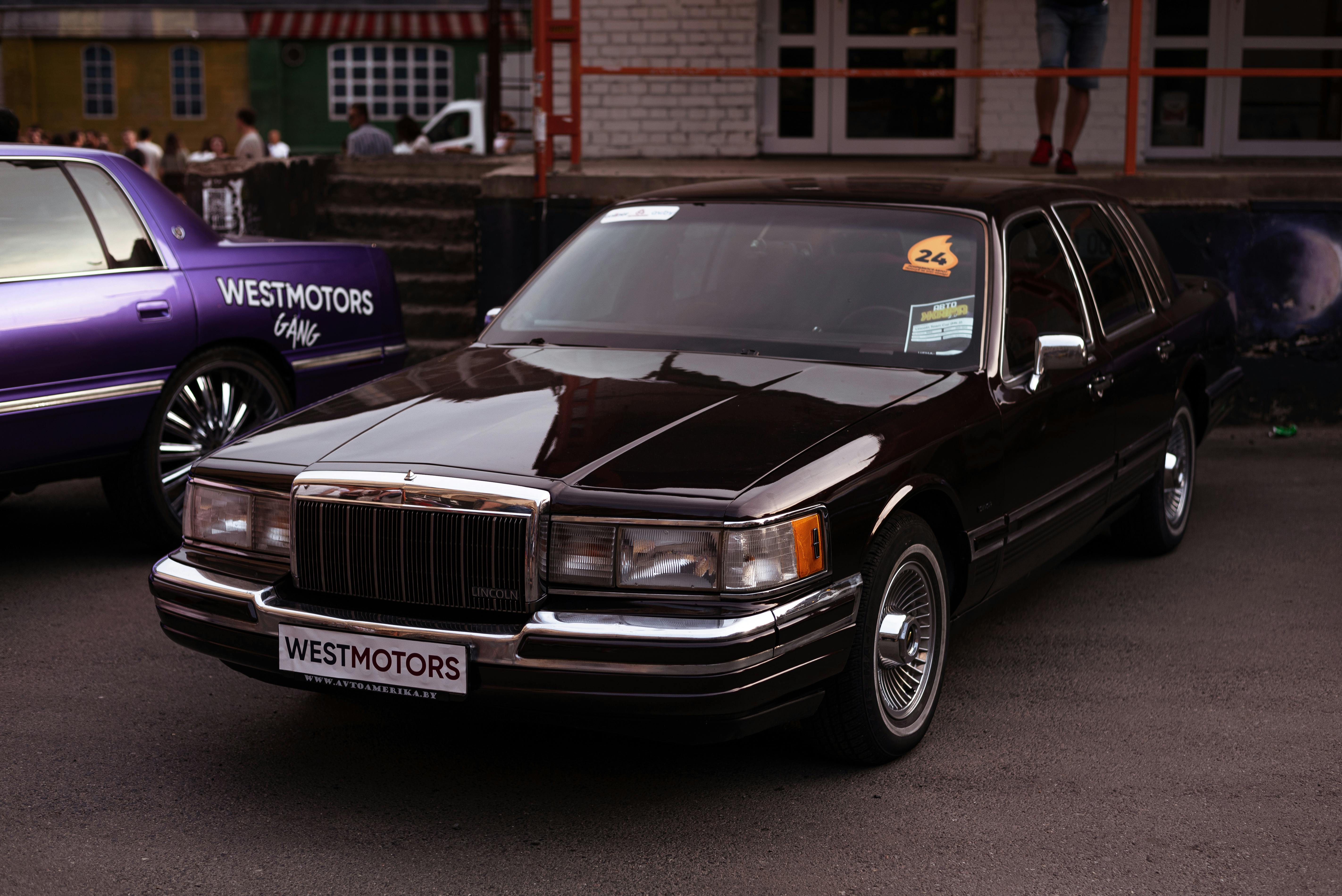 Langley Wine Tour Limo Deals for Small and Large Groups
