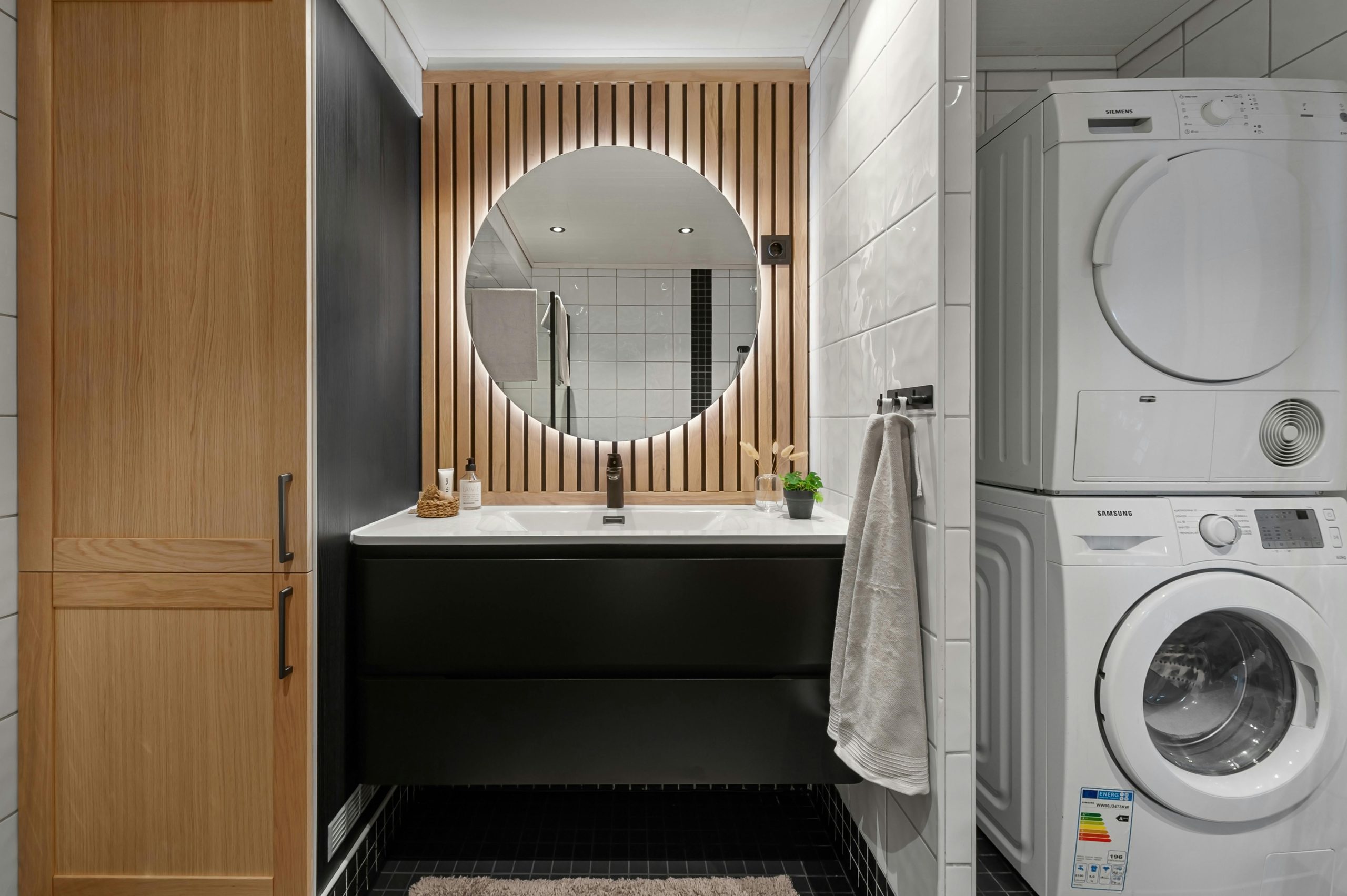 sonni Spiegelschrank – praktisch und modern zugleich